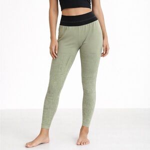 Gymshark Mint Green & Black Leggings